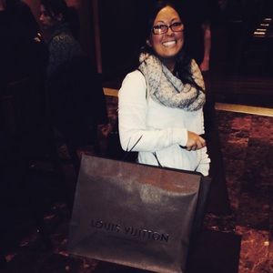 Meet your Posher, Kendra