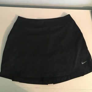 black Nike golf skirt size small