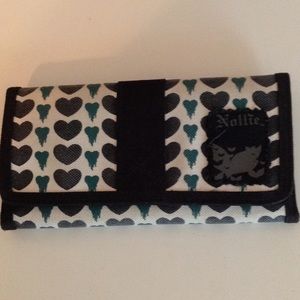 Nollie heart wallet