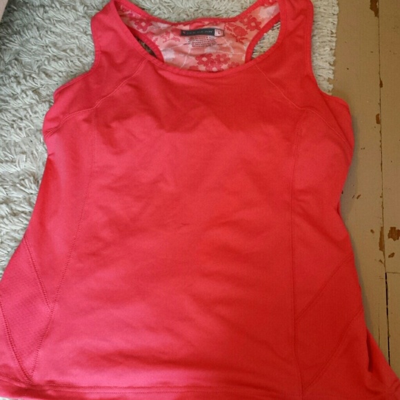 Workout tank