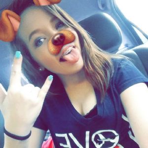 Meet your Posher, Kaleigh