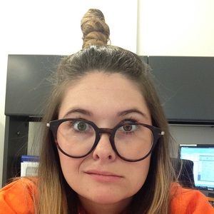 Meet your Posher, Haley