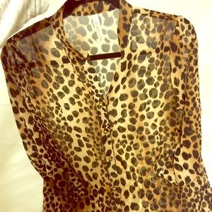 Leopard print top