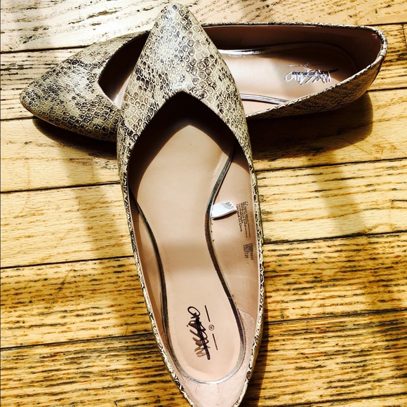 faux snakeskin flats