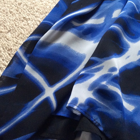 Top - Picture 4 of 4