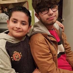 Meet your Posher, Juan