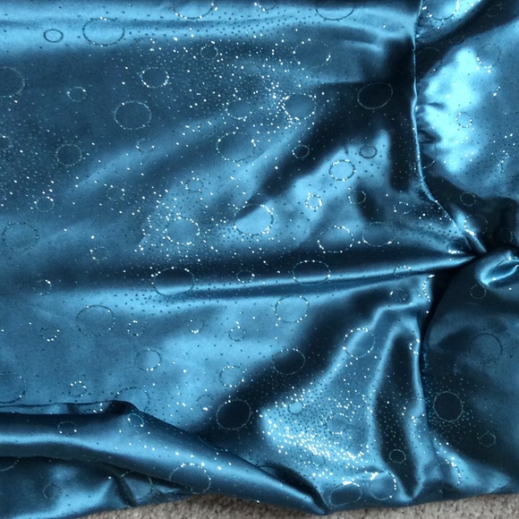 Turquoise top - Picture 3 of 4