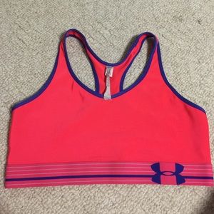 Sports bra