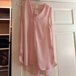 Sleeveless blouse