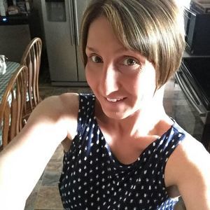 Meet your Posher, Esther