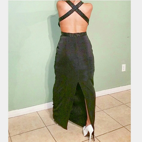 Dresses & Skirts - Prom dress with black bead detail Dresses & Skirts - Prom dress with black bead detail