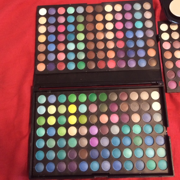 Sold! - Picture 3 of 4