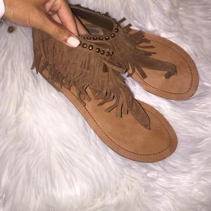 STEVE MADDEN SANDALS