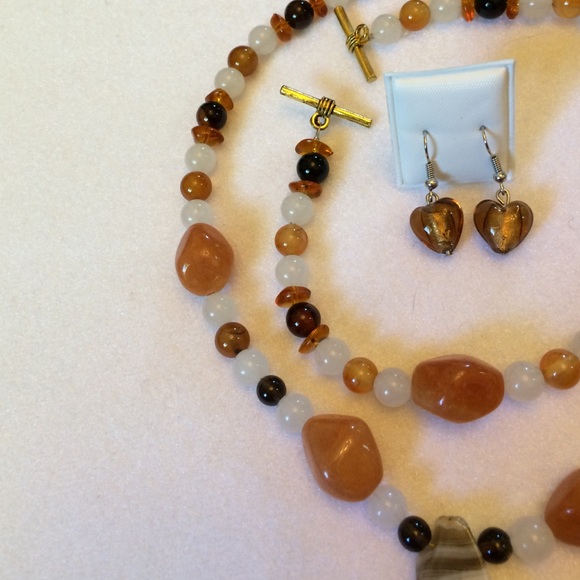 FINAL SALE PRICE Handmade OOAK Earthy Jade & Agate Jewelry Set - Picture 4 of 4