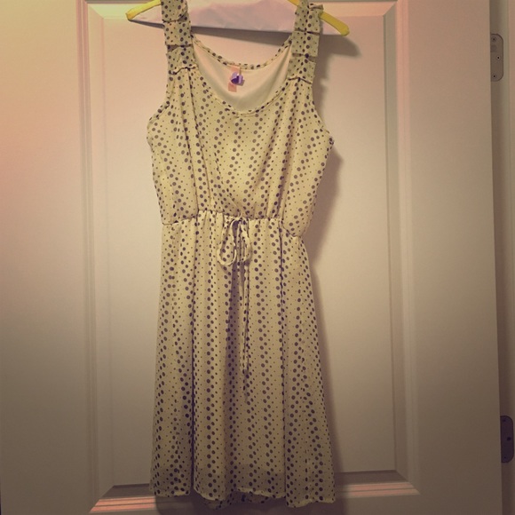 Chiffon dress polka dot size small