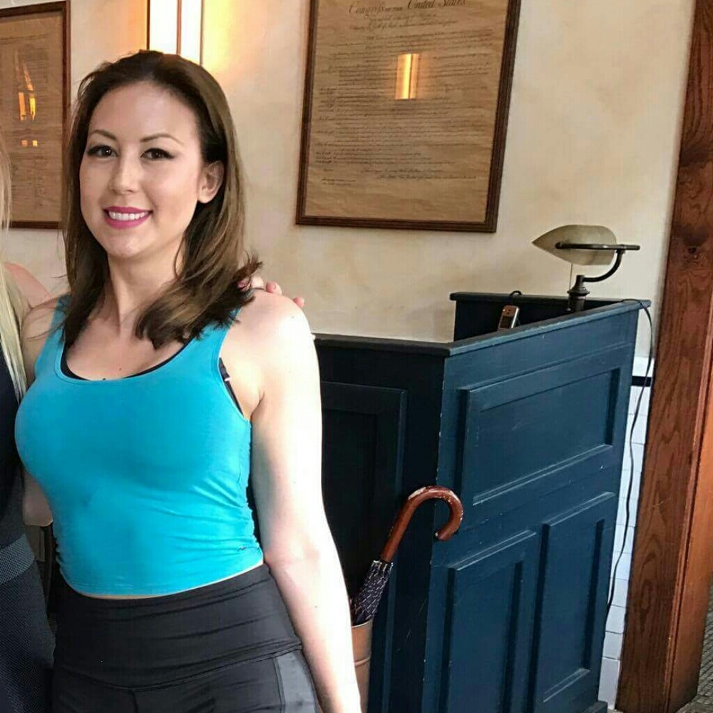 Meet your Posher, Julia