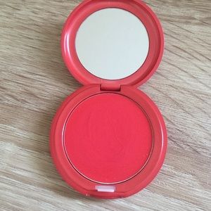 Stila hibiscus convertible color