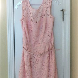 Women's pink dress