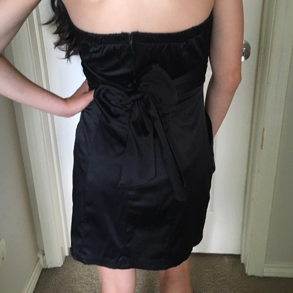 Black cocktail dress - Picture 2 of 4
