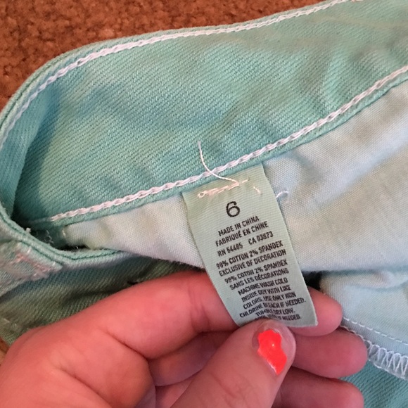 American Eagle Teal Shorts! - Picture 4 of 4