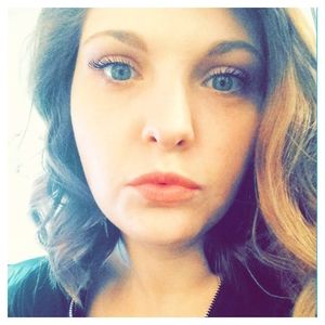 Meet your Posher, Christa