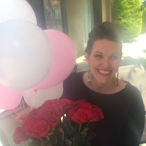 Meet your Posher, Dana