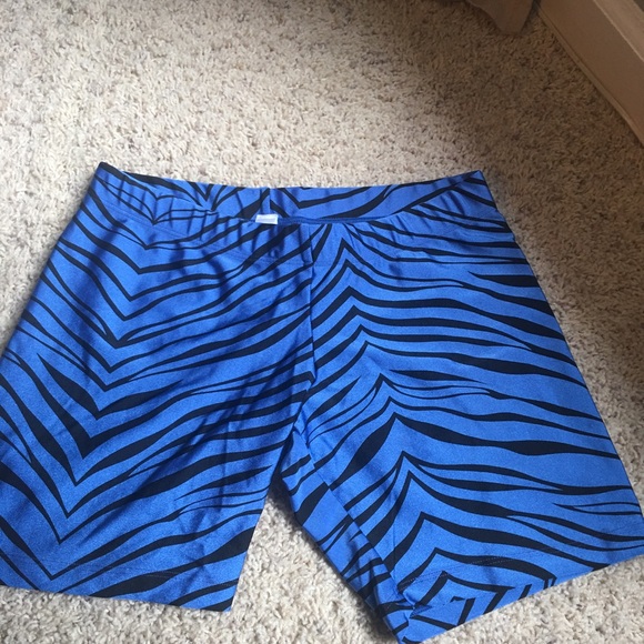 New Astrosports Wear Fitness Shorts - Picture 2 of 3