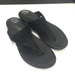 FIT FLOP black sandals