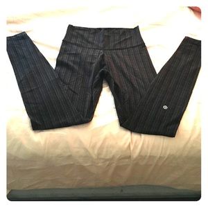Lulu Lemmon leggings sz 6