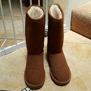 Brown Bearpaw boots