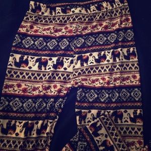 Beautiful Rose Elephant Leggings!