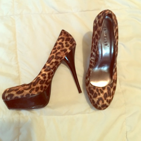 Dollhouse High Heels, Leopard Print, size 10