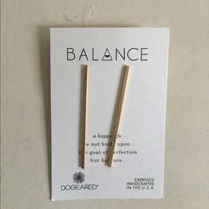 Authentic Dogeared Balance long bar earrings gold