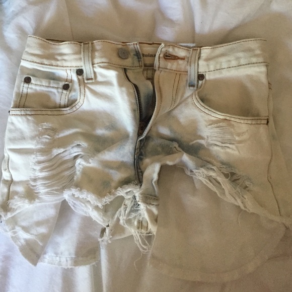 Levi's High Waisted White Washed Shorts