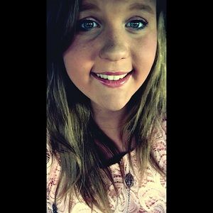 Meet your Posher, Carmen