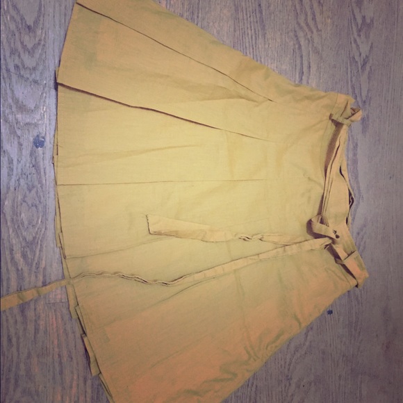Mustard Pleaded Skirt