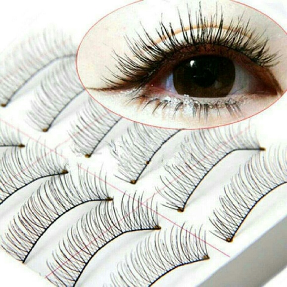 Eye lashes - Picture 2 of 2