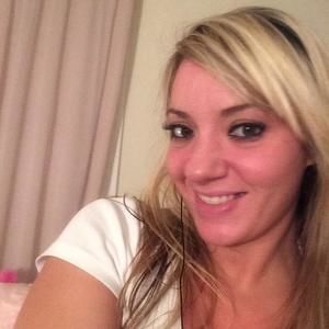 Meet your Posher, Valerie