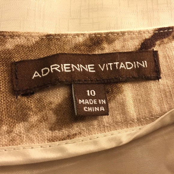 ADRIENNE VITTADINI tiered Linen skirt w/lining . - Picture 2 of 4