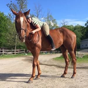 Meet your Posher, Hannah