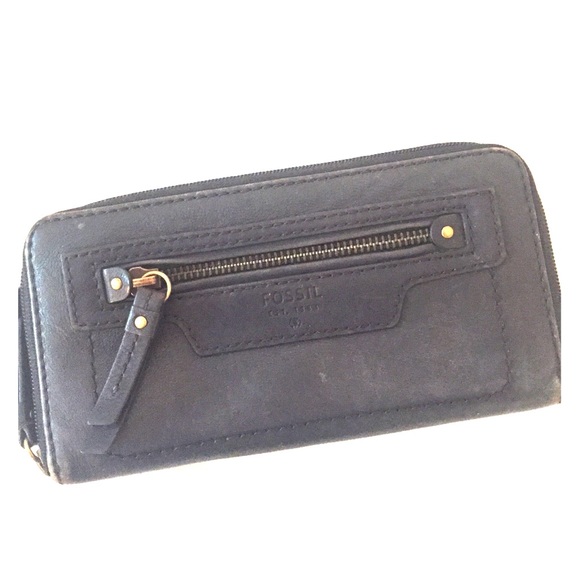Fossil Wallet!