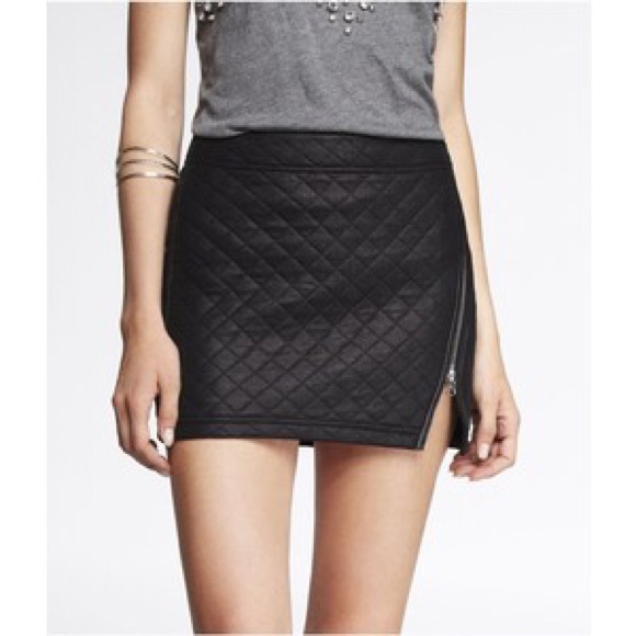 EXPRESS Quilted Zip Front Mini Skirt