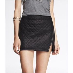 EXPRESS Quilted Zip Front Mini Skirt