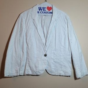 LOFT White Eyelet 3/4 sleeve jacket