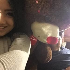 Meet your Posher, Mayra