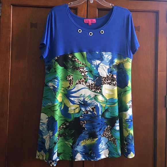 Bright floral and animal print tunic top NWOT