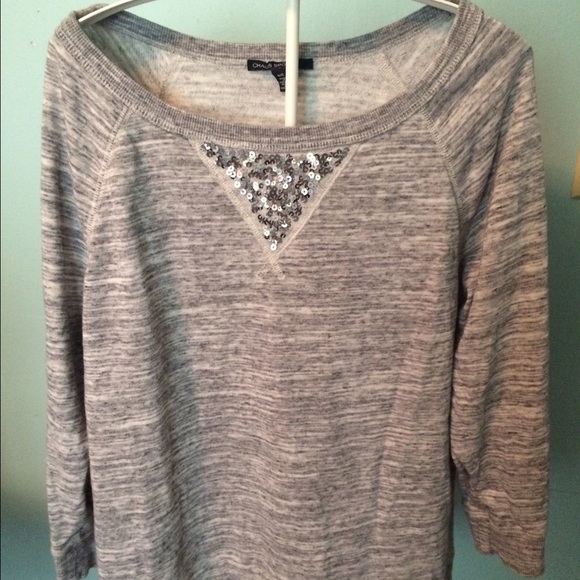 Super cute crew neck sweatshirt with sequin accent - Picture 1 of 2