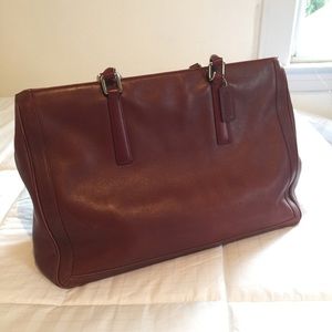 COACH Leather Business/Travel Shoulder Bag ✨