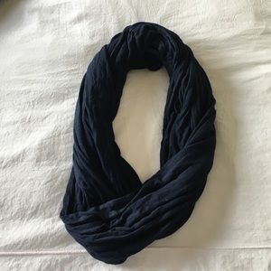 Brandy Melville infinity scarf