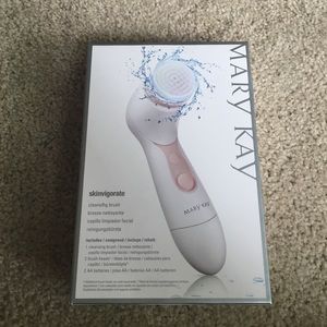 Mary Kay Skinvigorate Cleansing Brush